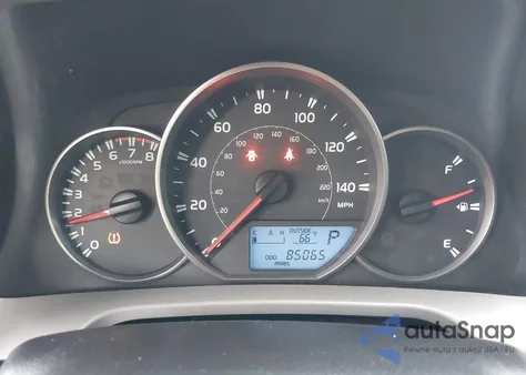 2016 Toyota Rav4 Le z USA, uszkodzony, nr VIN 2T3ZFREV3GW306470